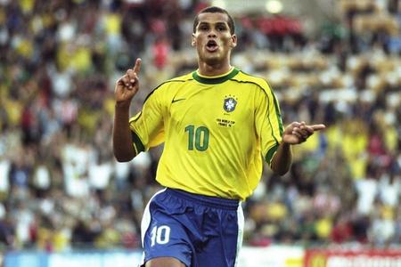 她个人的职 她个人的职