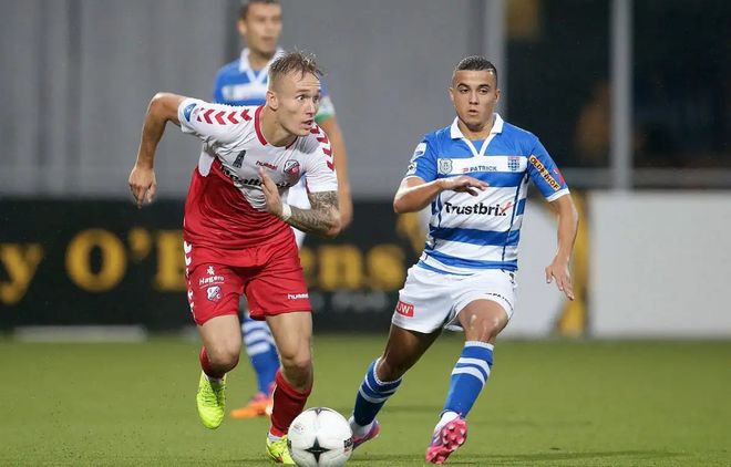 手提供了与 手提供了与