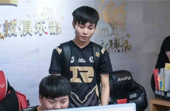 球场战术 球场战术