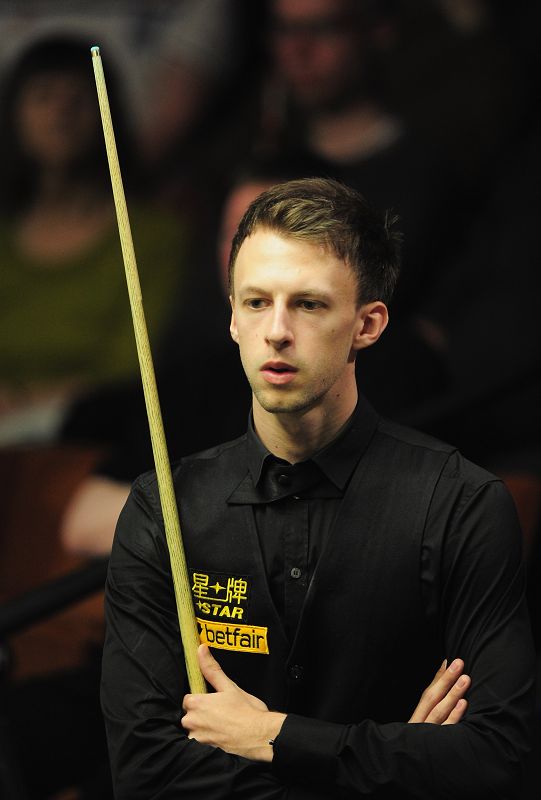 场上崭露头 场上崭露头