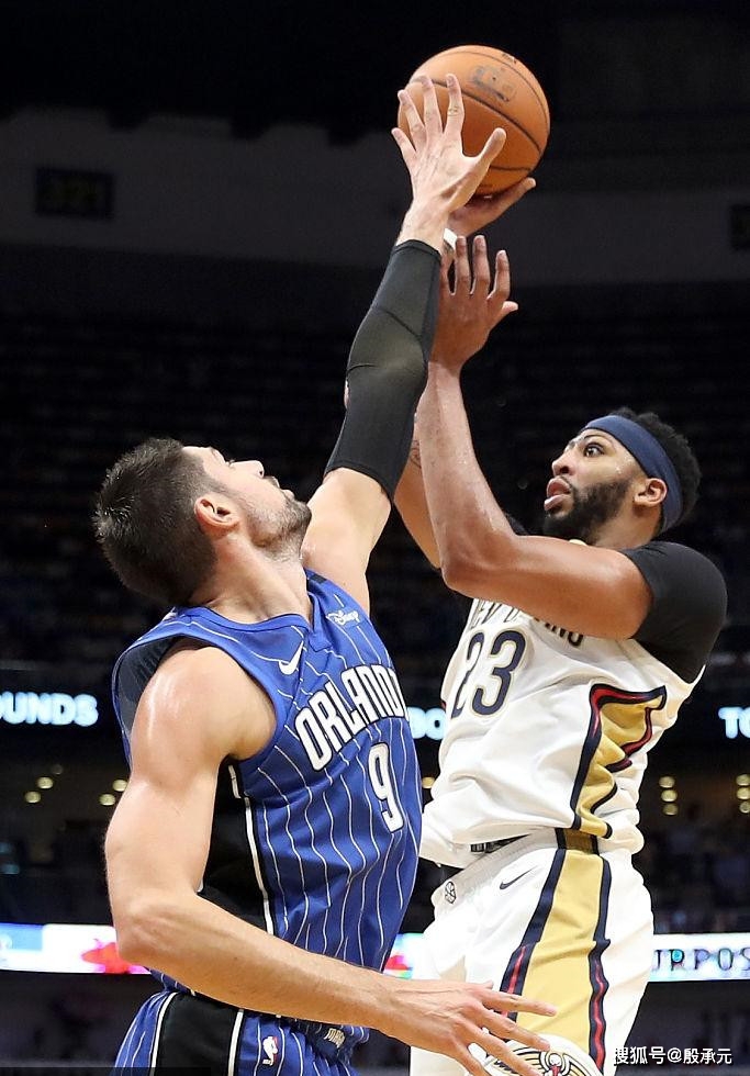 官方：国米发布赛季第三球衣，将在主场对阵萨索洛比赛亮相